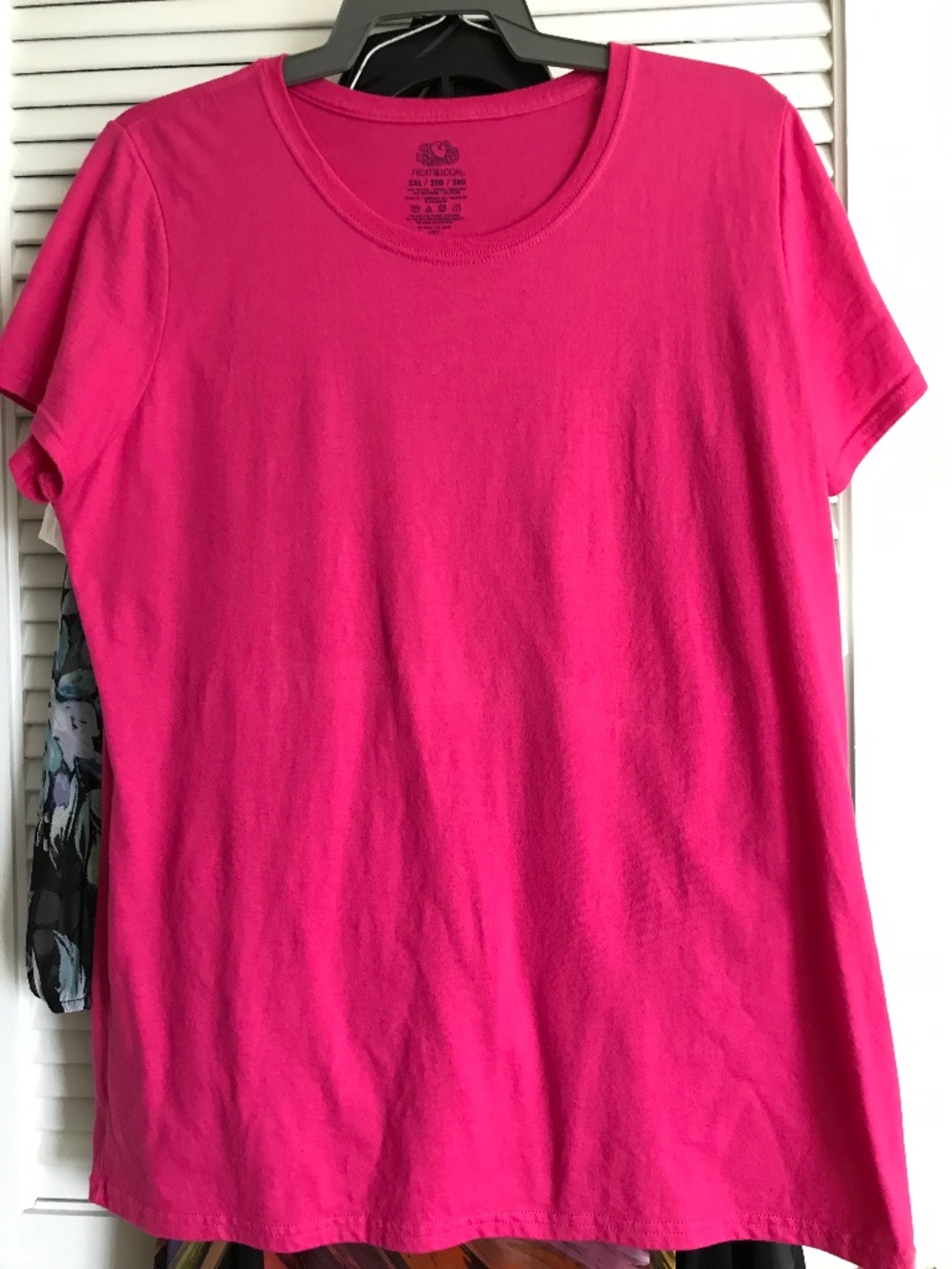 Deep fuschia crew neck cotton knit tee Misses 2XL